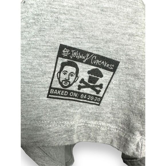 Johnny cupcakes Junkfood 4/20 Graphic T-shirt - Picture 2 of 4